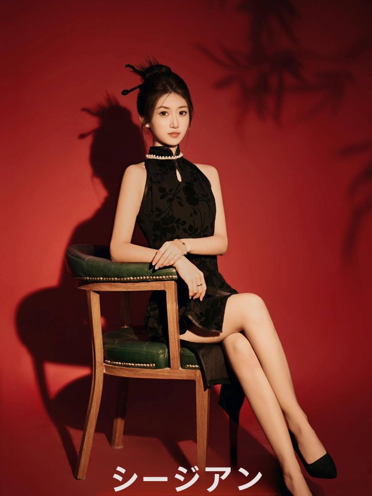 Black  Costume Studio Theme Or - Photography Aesthetic ulasan dan harga